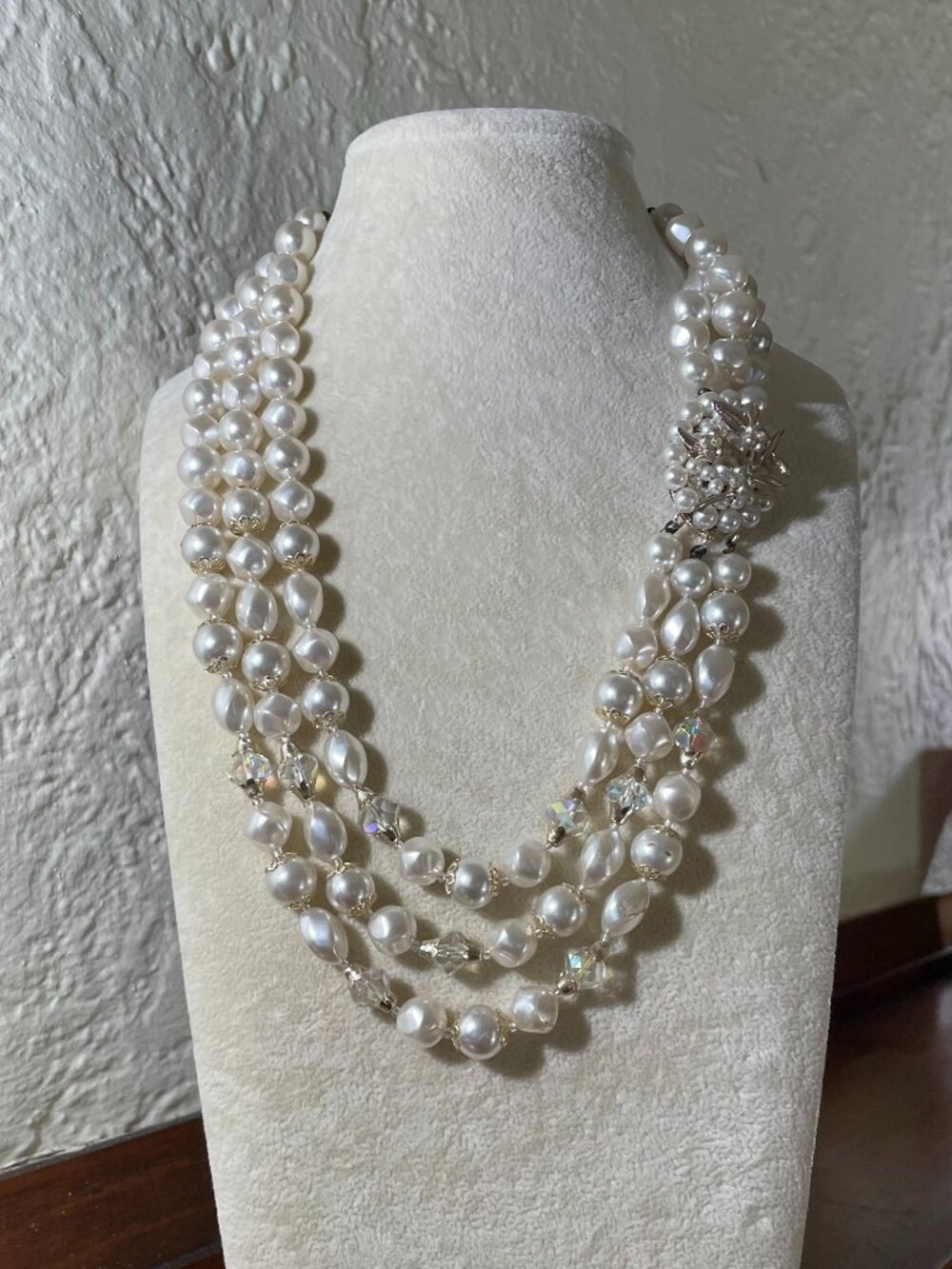 Vintage Faux Pearl Multi Strand Floral Statement Necklace Choker 15"